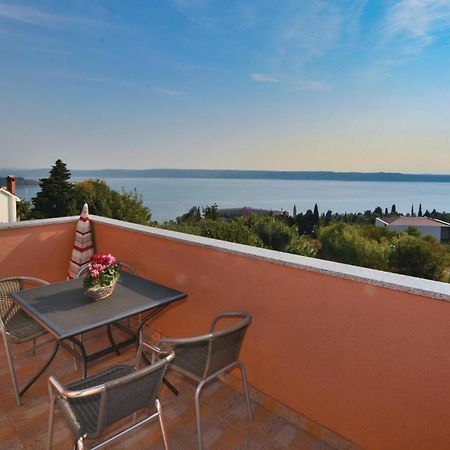 2 Bedroom Amazing Apartment In Portoroz Luaran gambar
