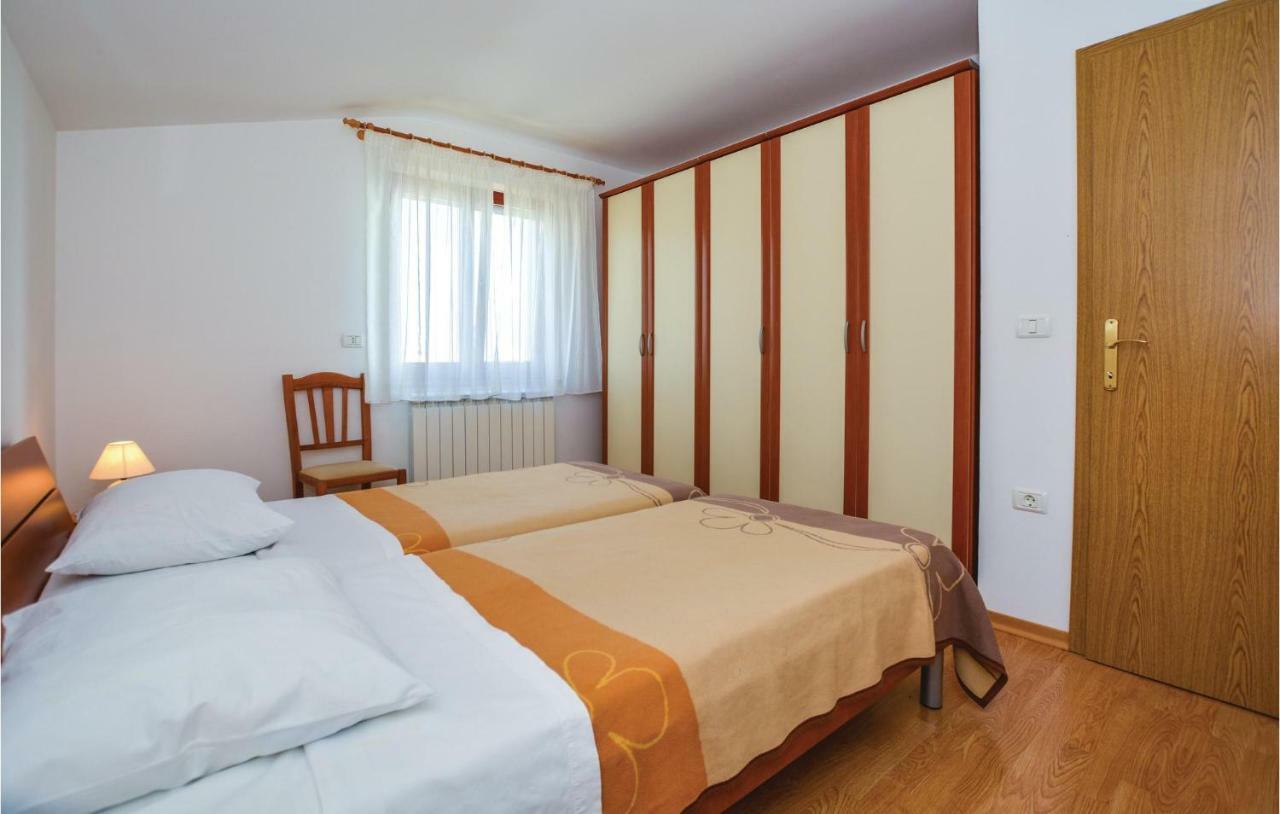 2 Bedroom Amazing Apartment In Portoroz Luaran gambar