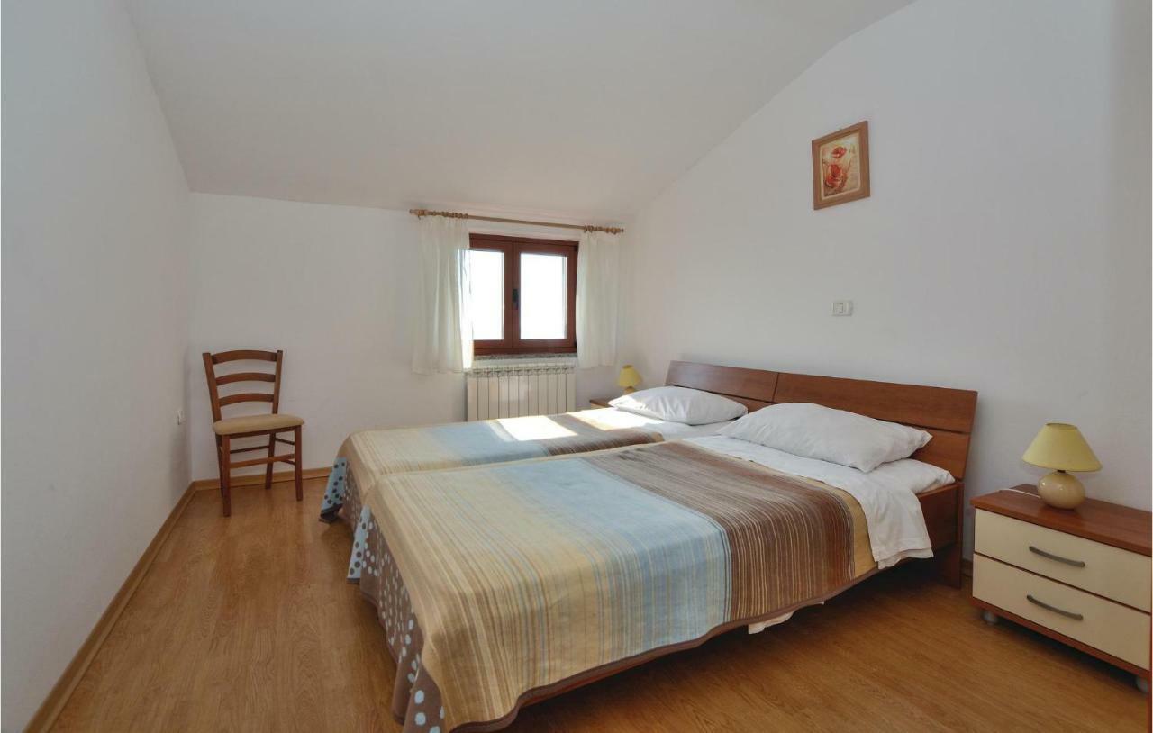 2 Bedroom Amazing Apartment In Portoroz Luaran gambar
